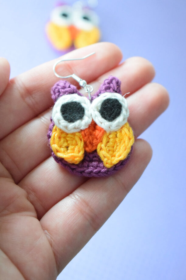 Chou | Boucles d'oreilles en forme de chouette – Image 2
