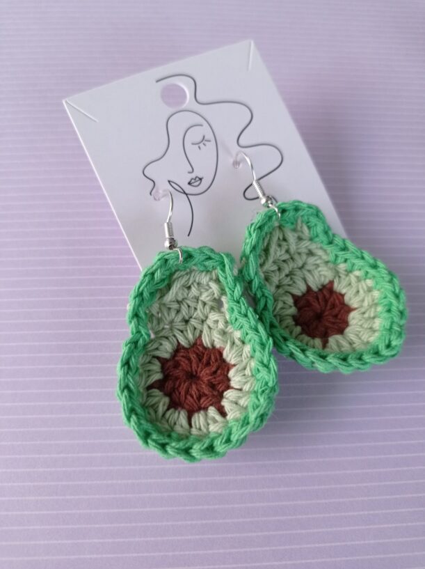 Avocado | Boucles d'oreilles en forme d'avocat – Image 5