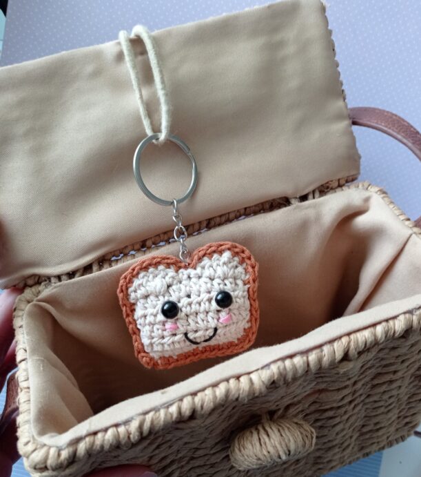 Toasty | Porte clé Toast kawaii – Image 2