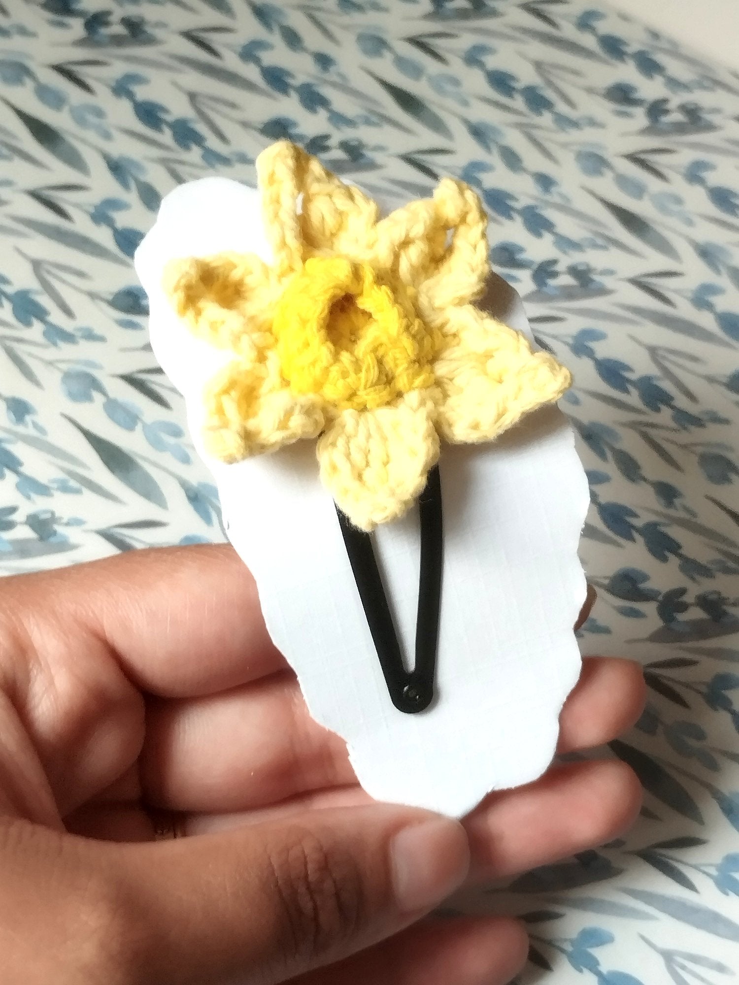 Jona | barrette fleur jonquille – Image 3