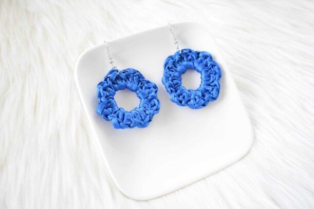 YARA | Boucles d'oreilles en ruban de satin
