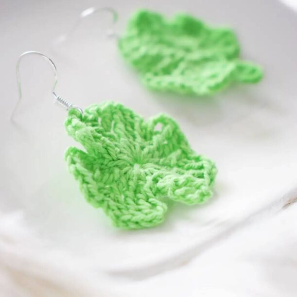 TARA | Boucles d'oreilles trèfle vert – Image 2