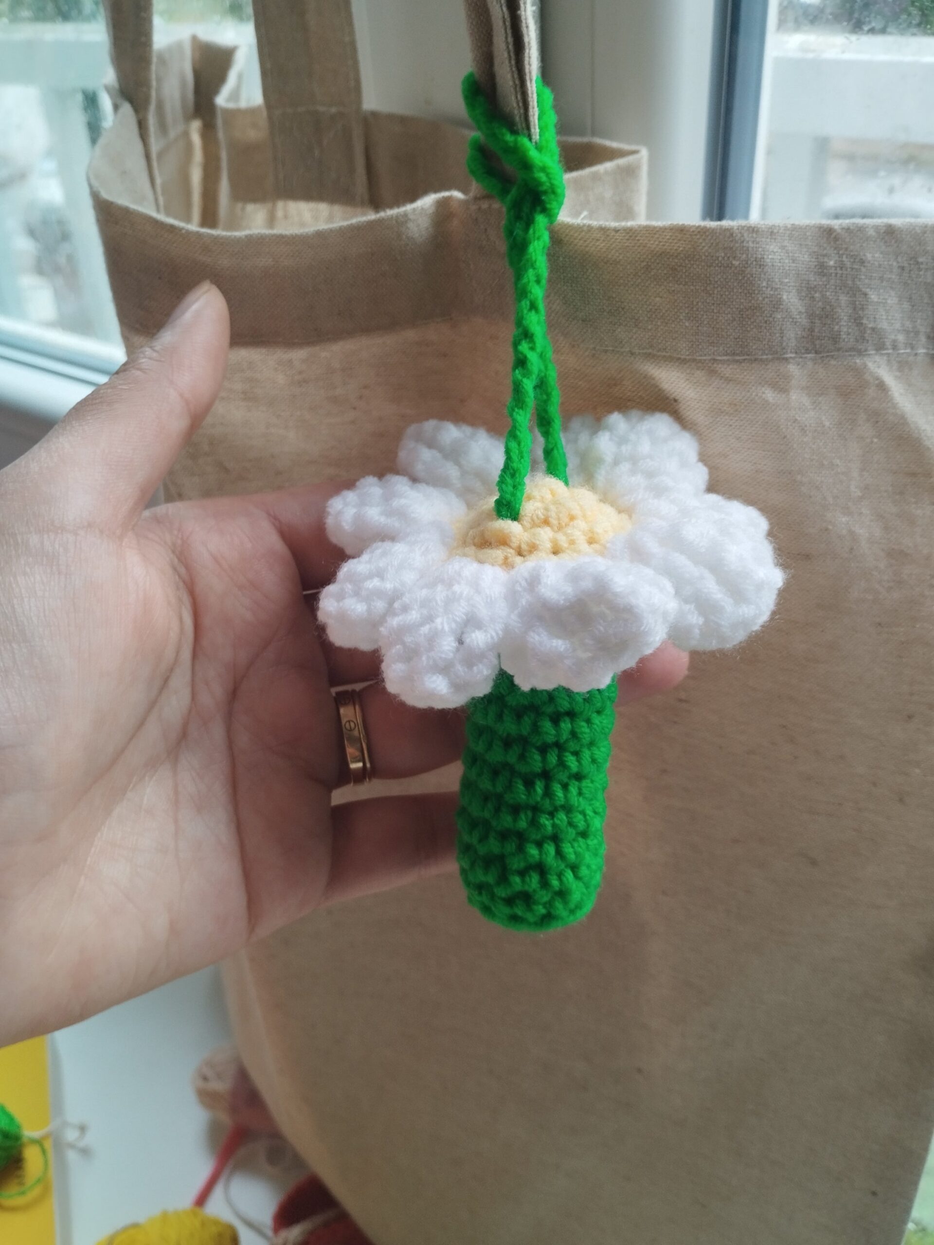 Joy | Porte baume à lèvres fleur – Image 2